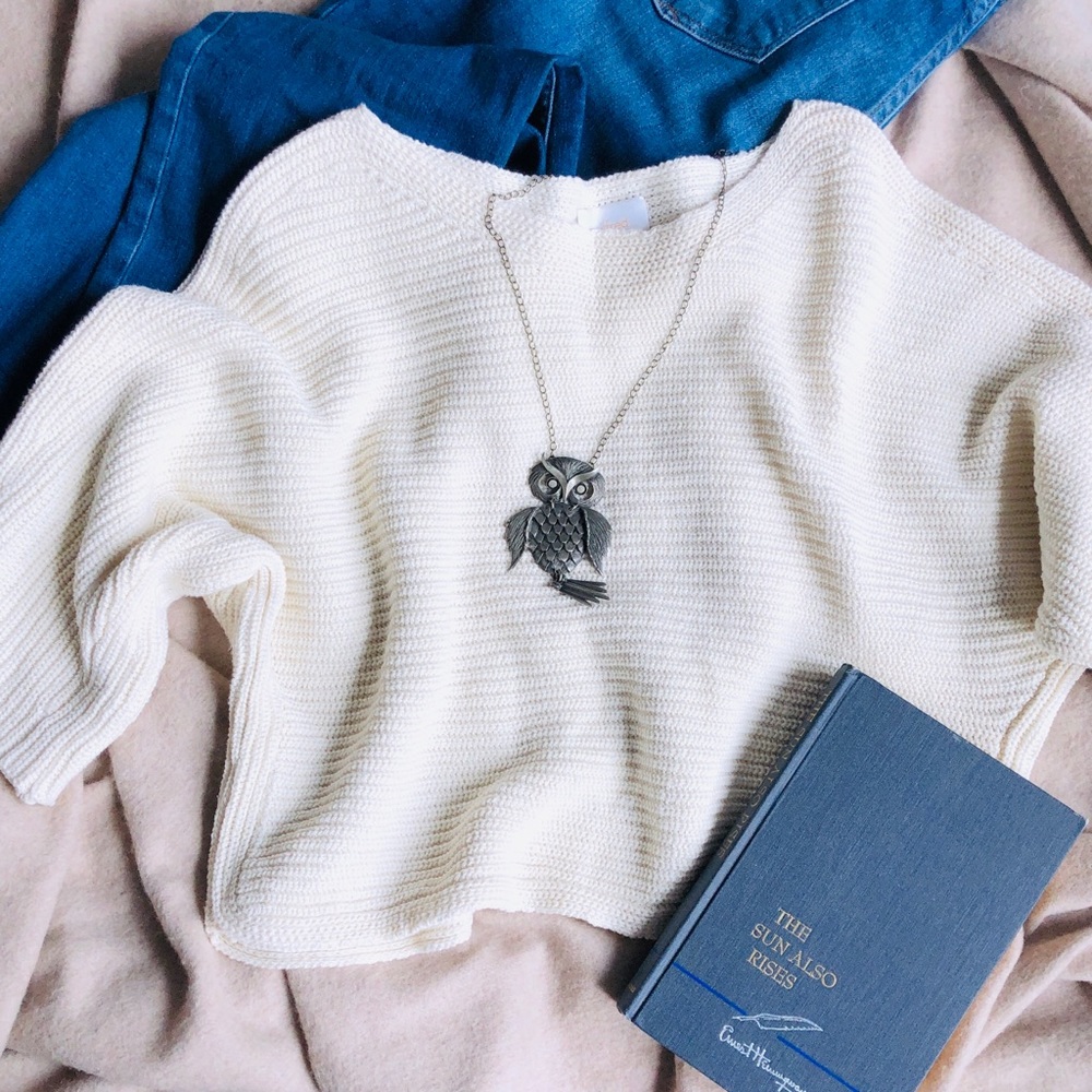 Aritzia Wilfred Knit Sweater Crop Top